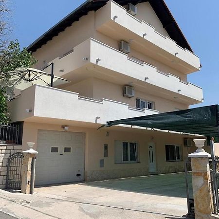 Apartmani Sandra Kastela Dış mekan fotoğraf